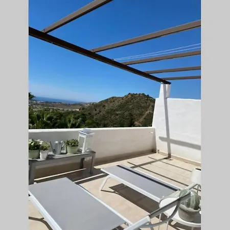 Casa De Lujo En Campo De Golf Holiday home